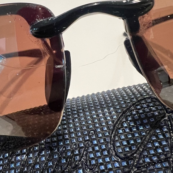 Maui Jim Black Frame Sunglasses with Brown Lenses - Picture 6 of 9
